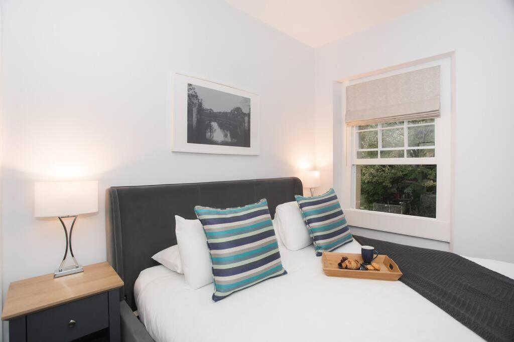 River View House Cleveland Bridge 바스 외부 사진